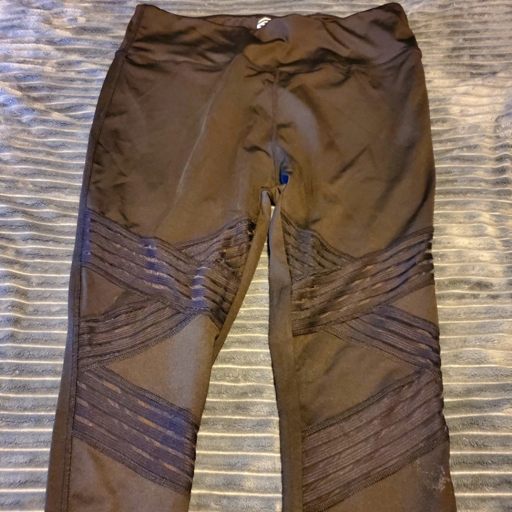 Size 3x NWOT Capri leggings
